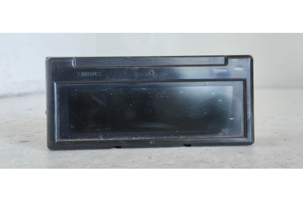 Recambio de pantalla multifuncion para volvo v50 familiar 2.0 d momentum referencia OEM IAM 30679647  