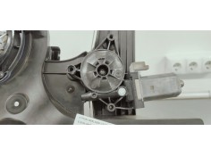 Recambio de elevalunas delantero izquierdo para citroen berlingo 1.5 hdi referencia OEM IAM 9840175680  
