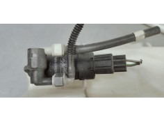 Recambio de deposito limpia para ford focus lim. (cb8) 5ecalc referencia OEM IAM BV6117B613CA  