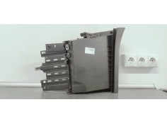 Recambio de guantera para citroen berlingo 1.5 hdi referencia OEM IAM 9816562477  