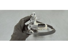 Recambio de cerradura puerta lateral derecha para citroen berlingo 1.5 hdi referencia OEM IAM 221720  