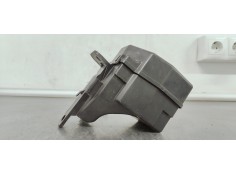CAJA RELES / FUSIBLES 
