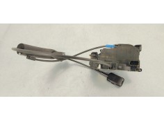 Recambio de cerradura puerta delantera izquierda para renault megane iii coupe 1.5 dci 110 fap referencia OEM IAM 805030003R  