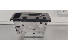 Recambio de sistema audio / radio cd para volvo v70 familiar 2.4 diesel cat referencia OEM IAM 30657637  