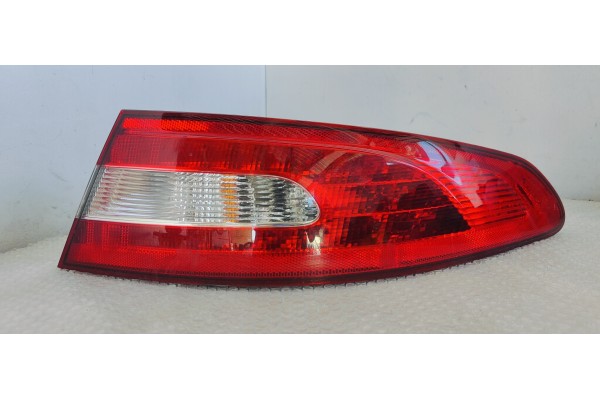 Recambio de piloto trasero derecho para jaguar xf 3.0 i referencia OEM IAM   