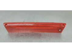 LUZ CENTRAL DE FRENO 8A6113A613DA 