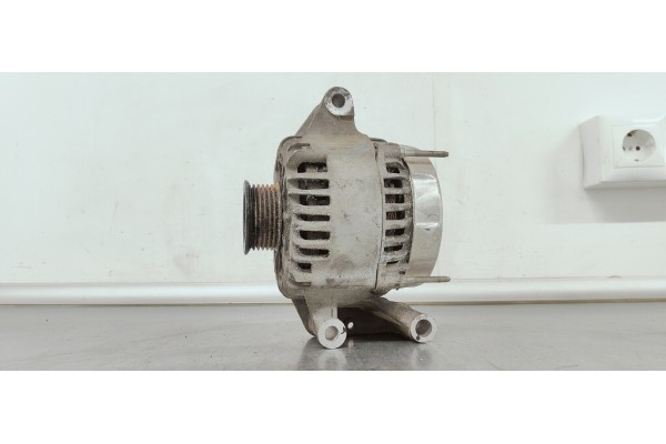 Recambio de alternador para ford mondeo berlina (ge) ambiente referencia OEM IAM   