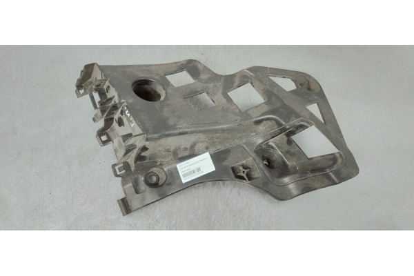 Recambio de soporte paragolpes trasero para ds 4 1.5 hdi referencia OEM IAM 9830978380  