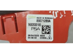 Recambio de luz central de freno para citroen berlingo 1.5 hdi referencia OEM IAM 9682830180  