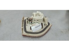 Recambio de piloto trasero derecho interior para bmw serie 3 berlina (e90) 318 i referencia OEM IAM 7154156  