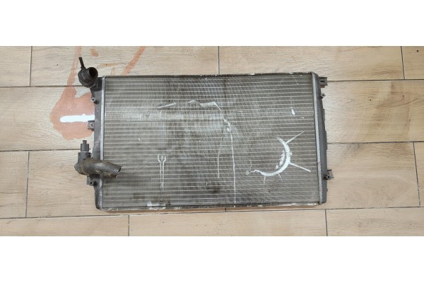 Recambio de radiador agua para seat leon (1p1) reference referencia OEM IAM 1K0121253AA  