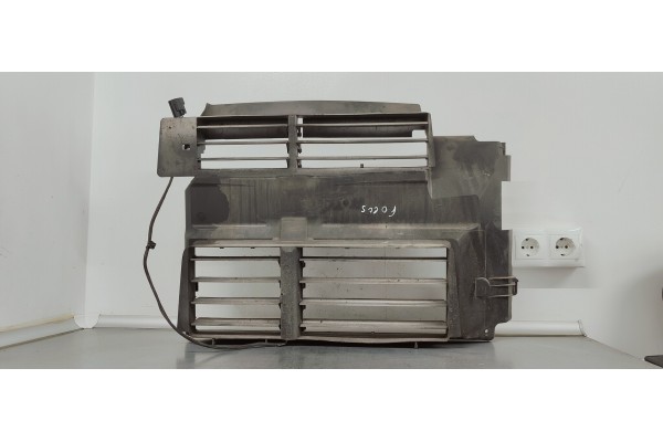 Recambio de panel frontal para ford focus lim. (cb8) 5ecalc referencia OEM IAM BM518473CF  