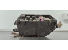 Recambio de caja reles / fusibles para opel corsa d cosmo referencia OEM IAM 13292736  