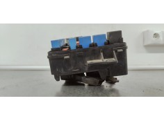 Recambio de caja reles / fusibles para hyundai i30 1.6crdi 90 referencia OEM IAM 3916025000  