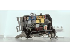Recambio de caja reles / fusibles para mercedes-benz clase b (w246) 1.8 cdi referencia OEM IAM A2465403803  