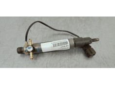 Recambio de inyector para volkswagen golf iv berlina (1j1) básico referencia OEM IAM 038130201F  