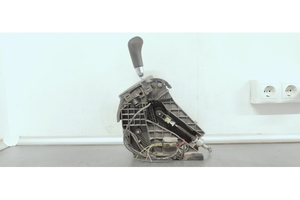 Recambio de palanca cambio para opel agila b 1.2i 85 referencia OEM IAM   