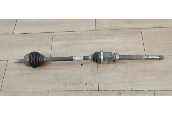 Recambio de transmision delantera derecha para citroen berlingo 1.5 hdi referencia OEM IAM 9820471180  