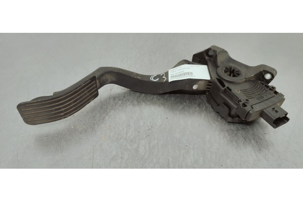 Recambio de pedal acelerador para citroen c3 1.4 referencia OEM IAM 968153038000  