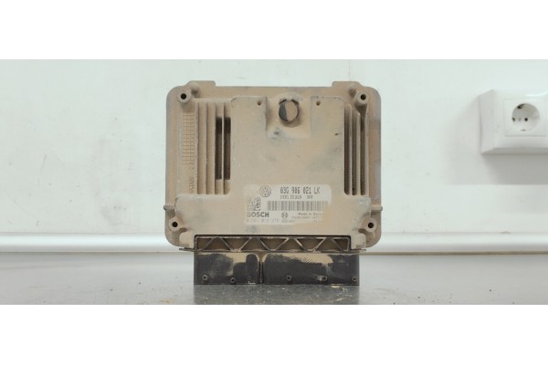Recambio de centralita motor uce para seat leon (1p1) reference referencia OEM IAM 0281013279  