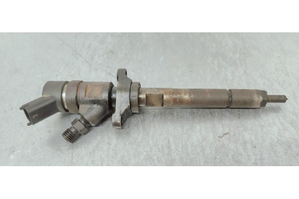 Recambio de inyector para citroen c4 berlina cool referencia OEM IAM 0445110239  