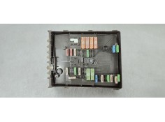 CAJA RELES / FUSIBLES 1K0937125A 
