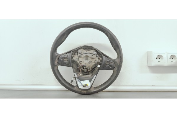 Recambio de volante para bmw serie x1 (f48) 2.0d turbo 150 fap referencia OEM IAM   