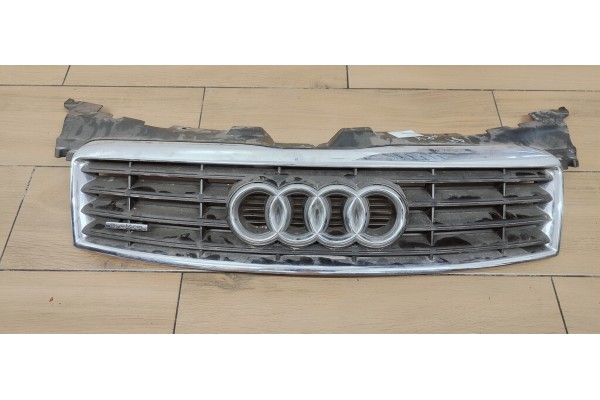 Recambio de rejilla delantera para audi a8 (4e2) referencia OEM IAM 4E0807653A  
