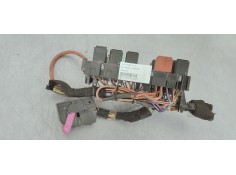 Recambio de caja reles / fusibles para opel corsa d 1.2 referencia OEM IAM 13319872  