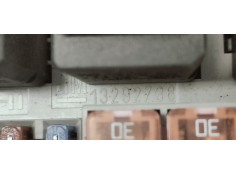 Recambio de caja reles / fusibles para opel corsa d 1.2 referencia OEM IAM 13319872  