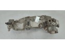Recambio de soporte alternador para renault koleos 2.0 dci 150 4x4 fap referencia OEM IAM 8200527320C  