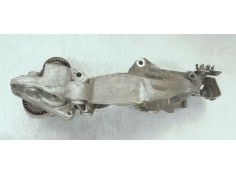 Recambio de soporte alternador para renault koleos 2.0 dci 150 4x4 fap referencia OEM IAM 8200527320C  