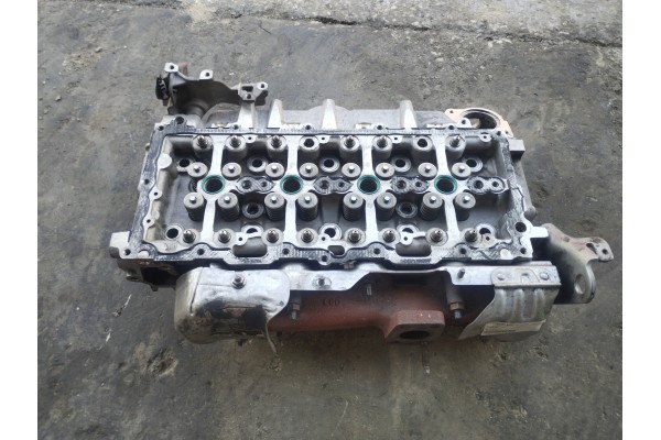 Recambio de culata para citroen c4 berlina 1.5 hdi 130 fap referencia OEM IAM 9812313410  