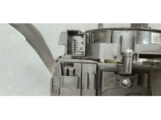 Recambio de mando multifuncion para skoda rapid 1.6 tdi 105 fap referencia OEM IAM 6RA953501R  