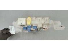 Recambio de caja reles / fusibles para suzuki sx4 1.6 ddis 120 4x4 fap referencia OEM IAM AA102667  