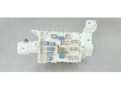 Recambio de caja reles / fusibles para suzuki sx4 1.0 i turbo 110 referencia OEM IAM AA1A4881  