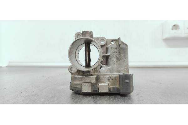 Recambio de caja mariposa para renault koleos 2.0 dci 150 4x4 fap referencia OEM IAM 0281002681  