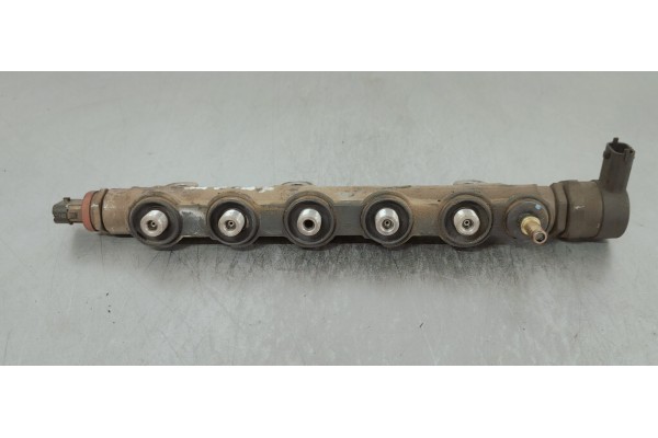 Recambio de rampa inyectora para renault koleos 2.0 dci 150 4x4 fap referencia OEM IAM 0445214155  