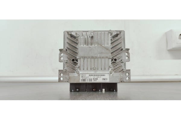 Recambio de centralita motor uce para ford mondeo ber. (ca2) 2.0 tdci referencia OEM IAM 7G9112A650UE  