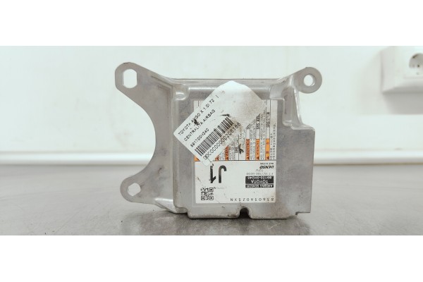 Recambio de centralita airbag para toyota aygo x 1.0i 72 referencia OEM IAM 891700H240  