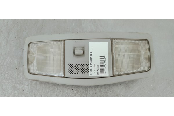 Recambio de luz interior para citroen c-crosser 2.2 d referencia OEM IAM 8401A009ZZ  