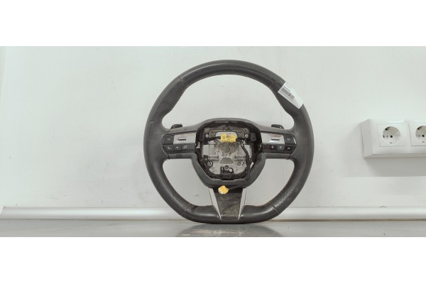 Recambio de volante para ds 4 1.5 hdi referencia OEM IAM 98408385ZD  