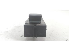 Recambio de mando elevalunas trasero izquierdo para opel insignia berlina 2.0 16v cdti referencia OEM IAM 13301888  