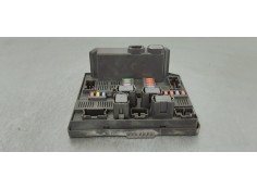 Recambio de caja reles / fusibles para renault koleos 2.0 dci 150 4x4 fap referencia OEM IAM 284B7JY00A  
