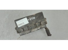 CAJA RELES / FUSIBLES 