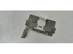 Recambio de caja reles / fusibles para renault koleos 2.0 dci 150 4x4 fap referencia OEM IAM   
