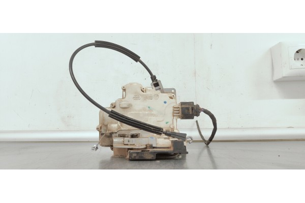 Recambio de cerradura puerta delantera derecha para seat leon (1p1) reference referencia OEM IAM 1P1837016  
