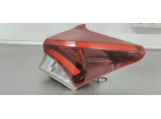 Recambio de piloto trasero derecho para toyota auris 1.6 d4d 112 fap referencia OEM IAM 02343  