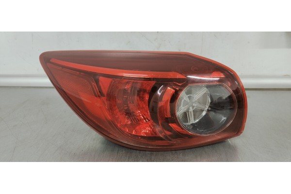 Recambio de piloto trasero izquierdo para mazda 3 lim. () 2.0 i 120 referencia OEM IAM B45C51160  