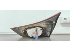 Recambio de piloto trasero izquierdo interior para toyota auris 1.6 d4d 112 fap referencia OEM IAM 02344  